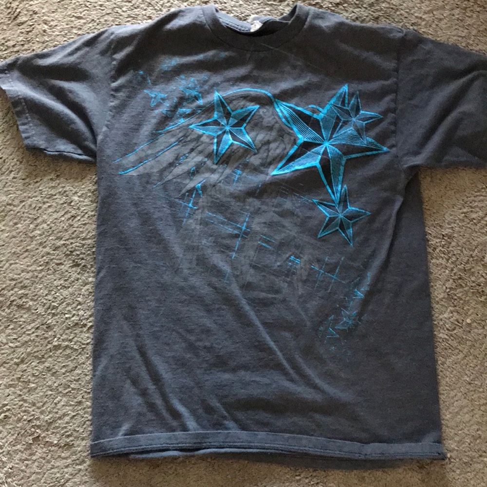 Gray medium short sleeve shirt